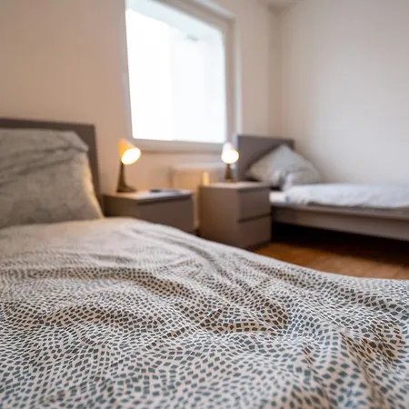 Monteurwohnung Mit Top-anbindung - Atrium 普丰斯塔特