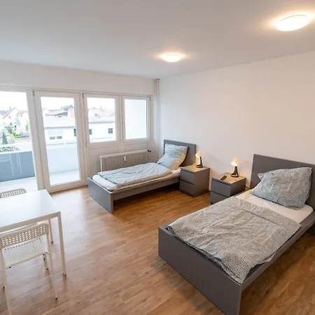 Monteurwohnung Mit Top-anbindung - Atrium