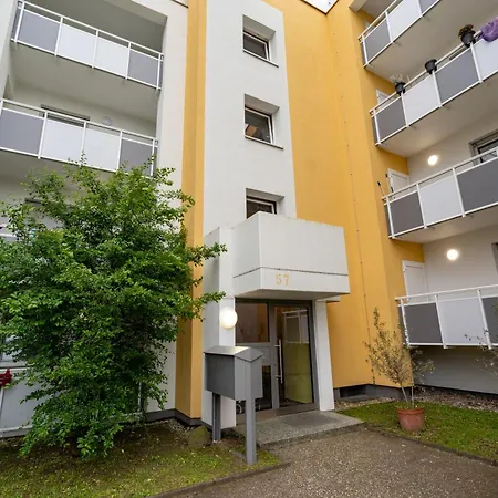 Monteurwohnung Mit Top-anbindung - Atrium 普丰斯塔特