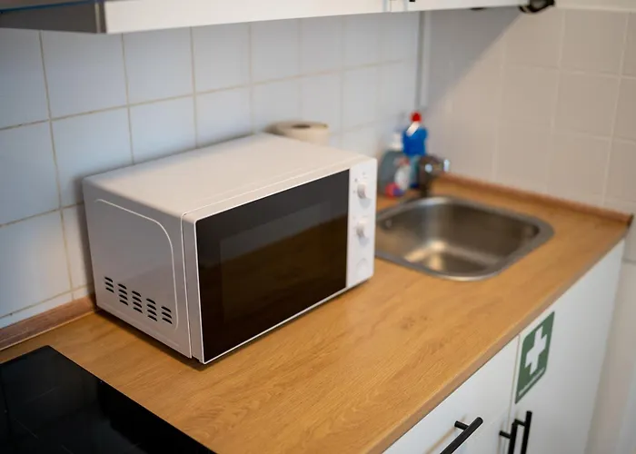 Monteurwohnung Mit Top-anbindung - Atrium Daire